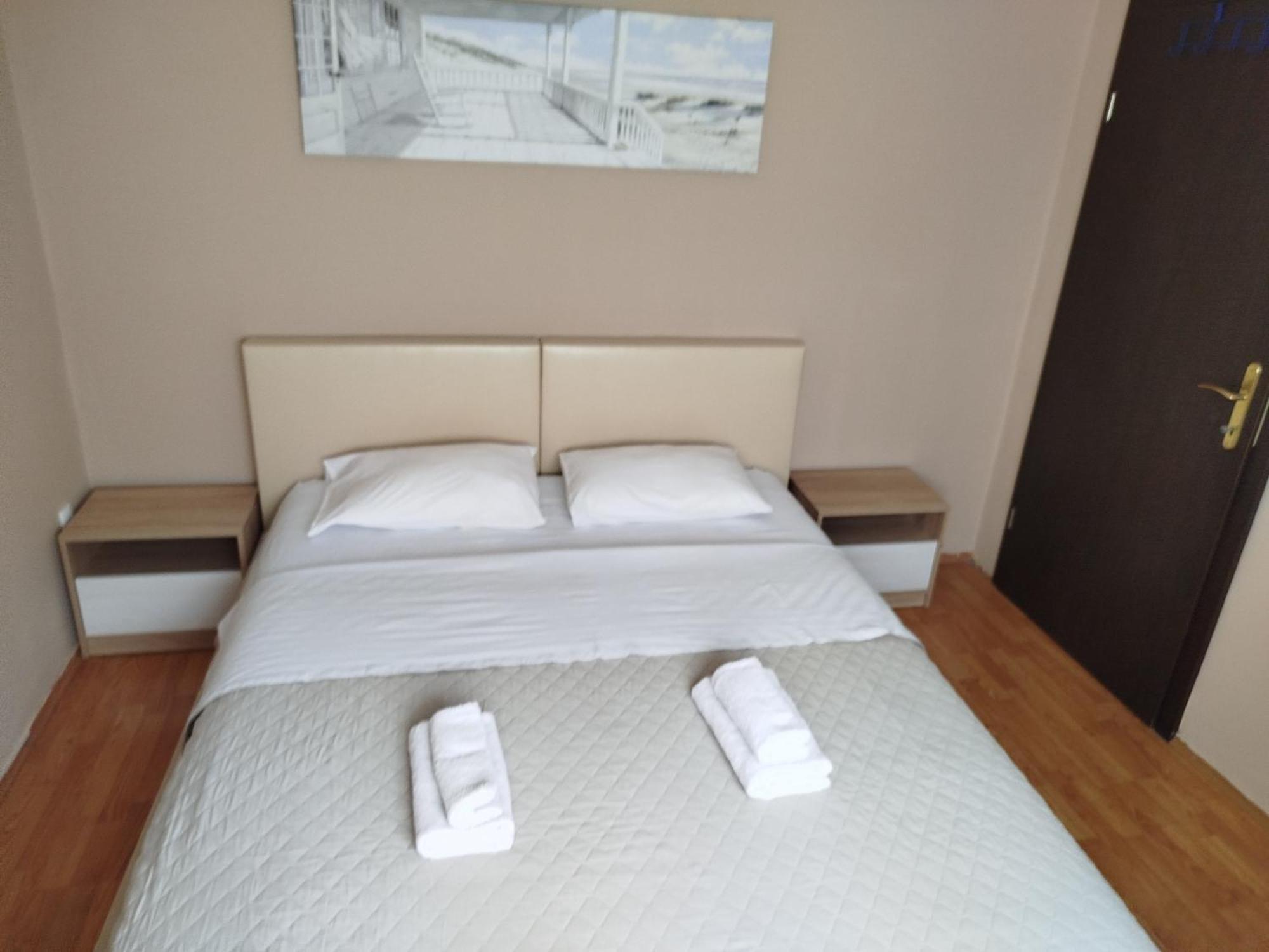 Apartment Filipovic Podgorica Exteriör bild